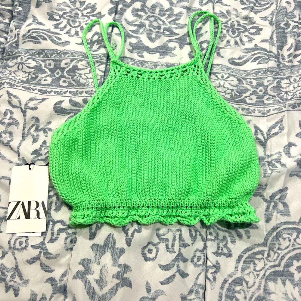 Green Zara crop top